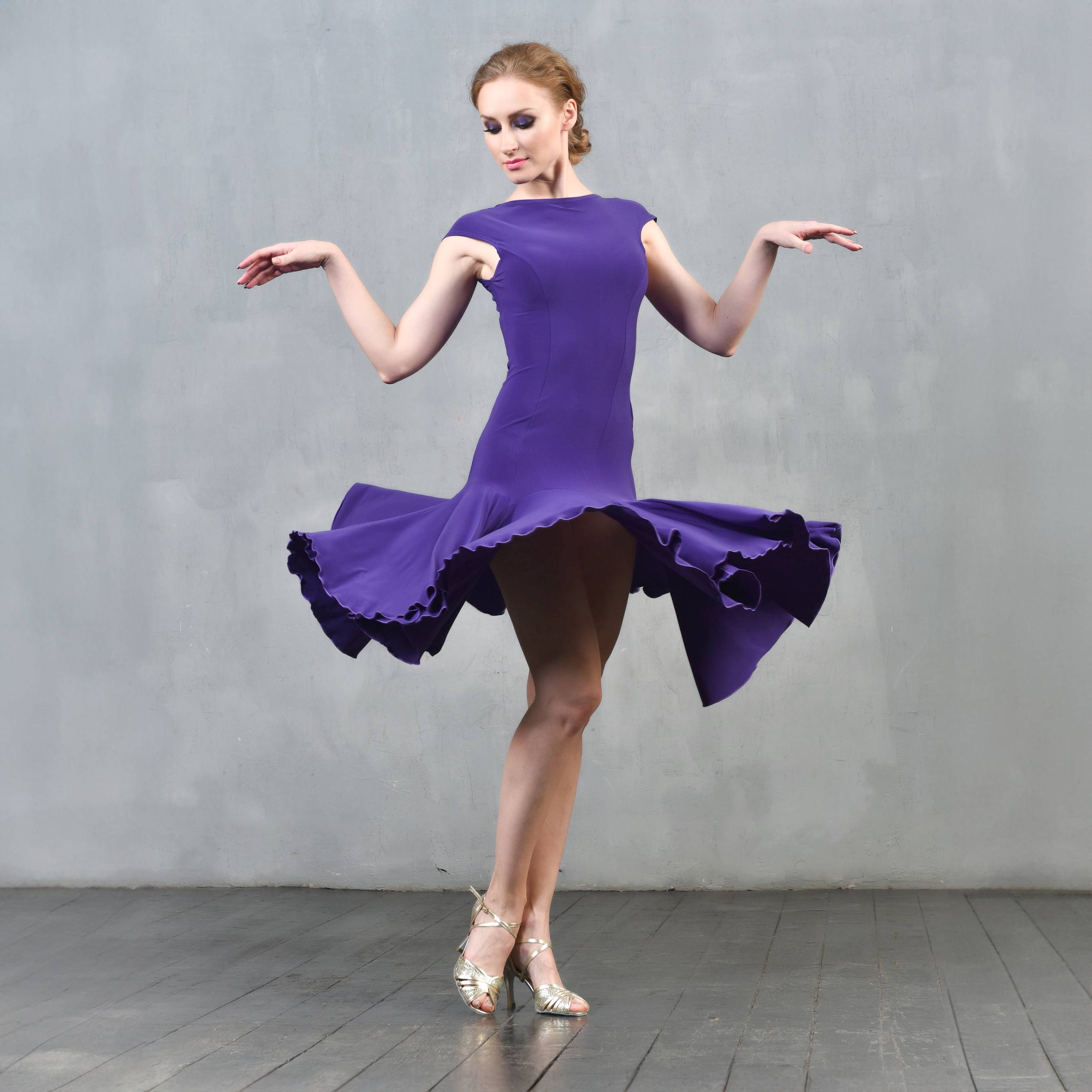 Dance Everywear Rosario Sm8009 Byzantine Purple Tanzkleid Mit Godets Violett 02