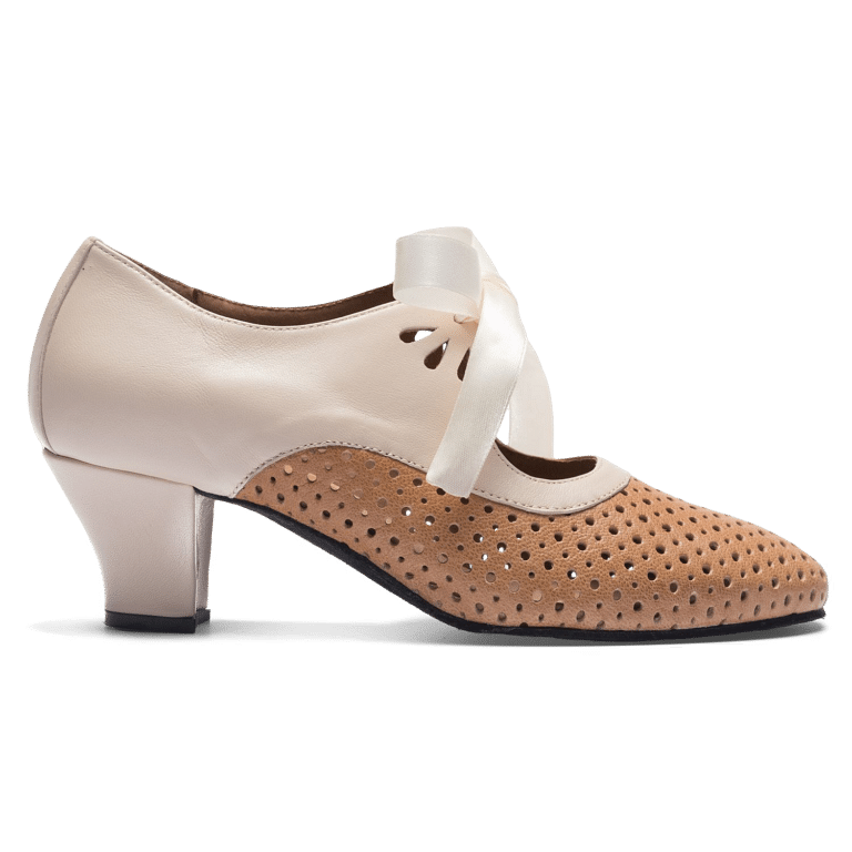 Rumpf 9245 Brown Beige Tanzpumps Mit Lochmuster Und Satinschleife 01